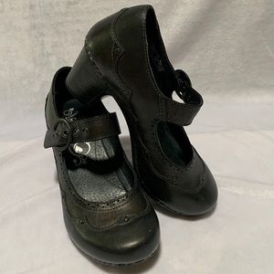 DANSKO Nevin Mary Janes size 37 or 7 Black slight metallic
